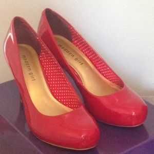 Like new Red Patent Leather Heels